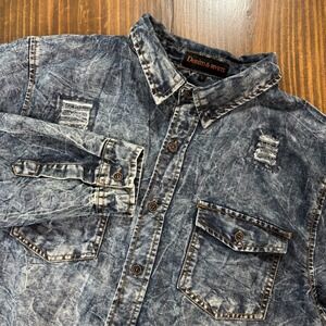 DENIM & RIVETS Button Up Shirt Mens Large Distressed Blue Denim Long Sleeve